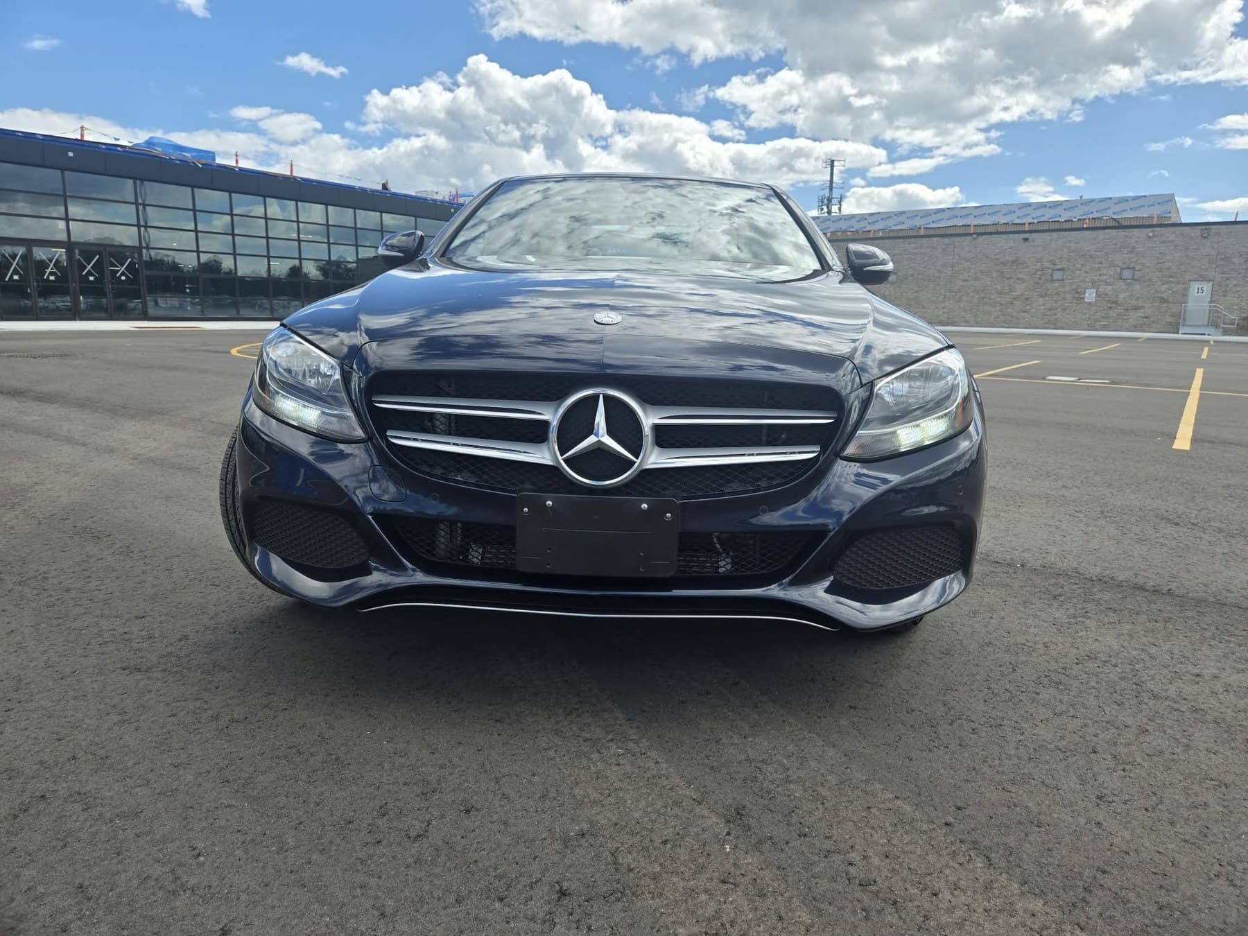 2015 Mercedes-Benz C300, photo 3