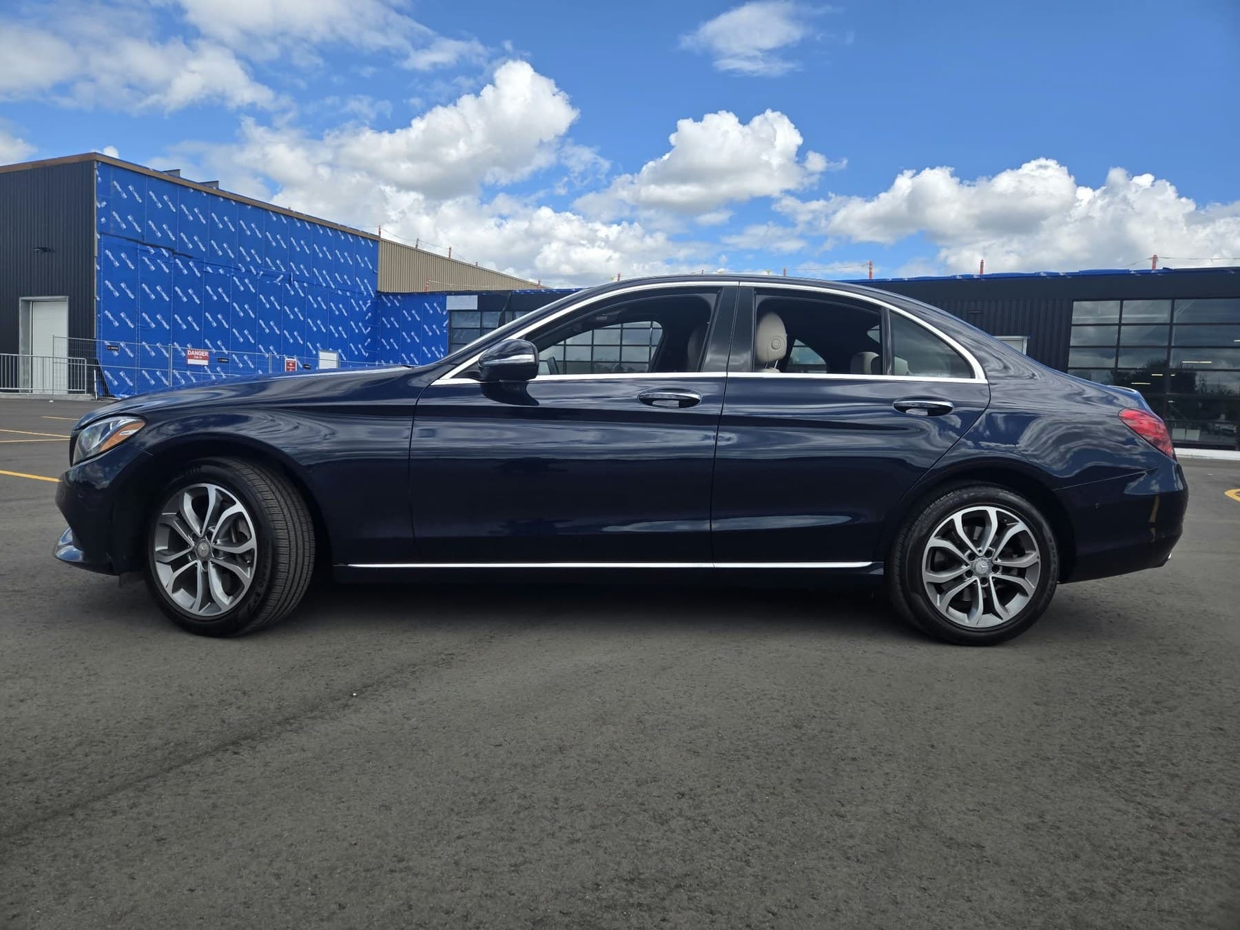 2015 Mercedes-Benz C300, photo 4