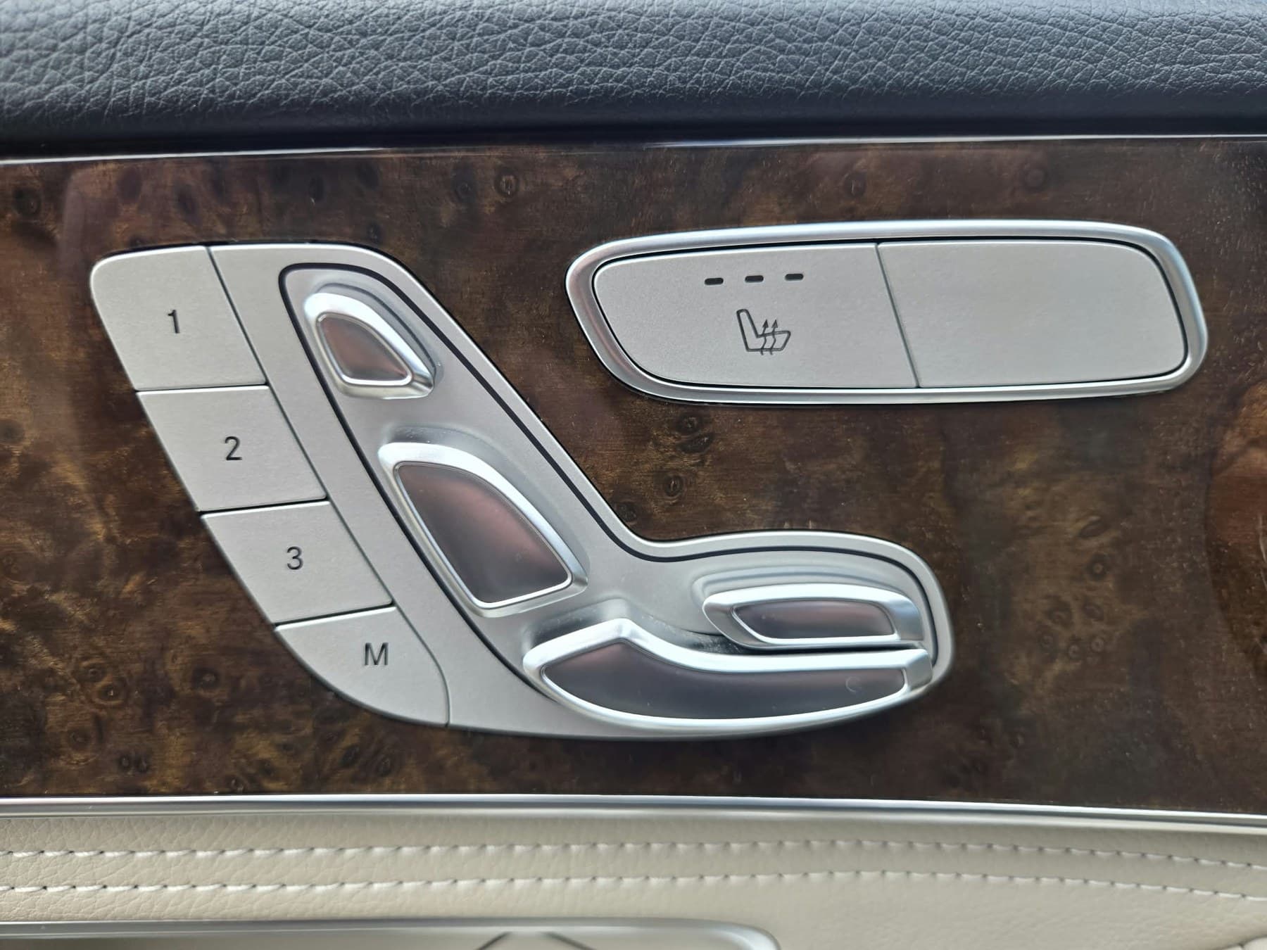 2015 Mercedes-Benz C300, photo 10