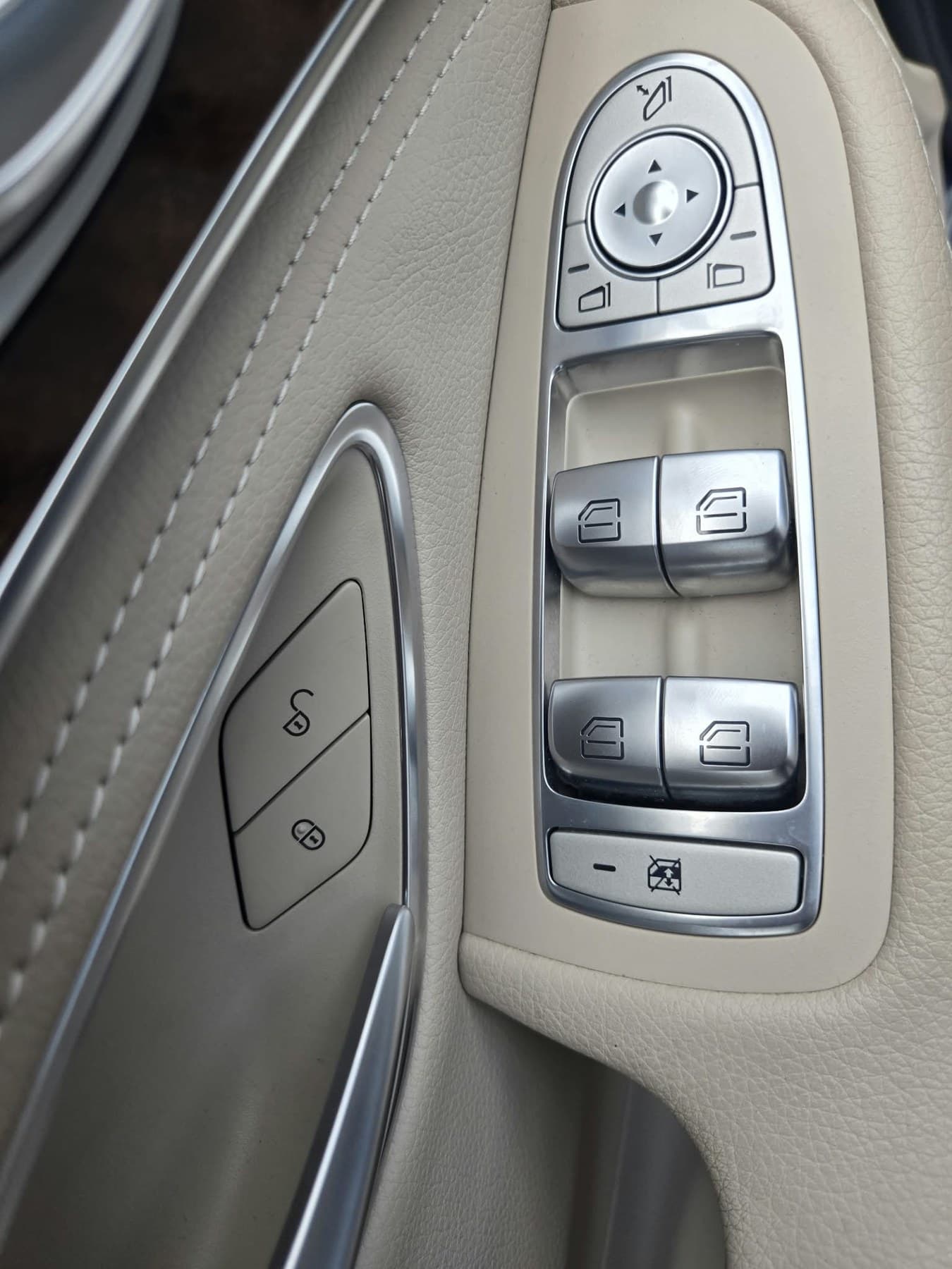 2015 Mercedes-Benz C300, photo 11
