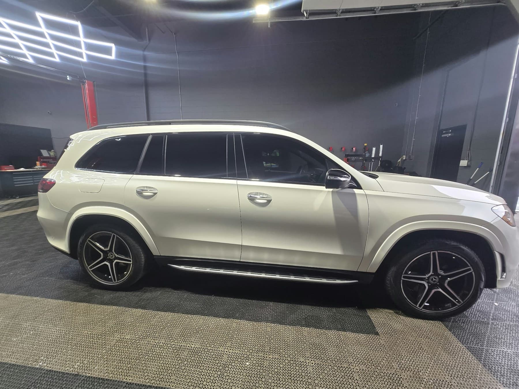 2021 Mercedes-Benz GLS450, photo 4